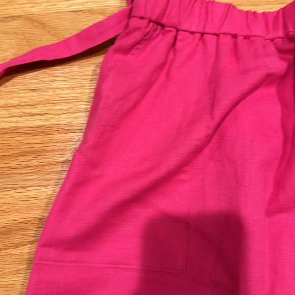 J crew knee length skirt, magenta with pockets - Picture 3 of 3